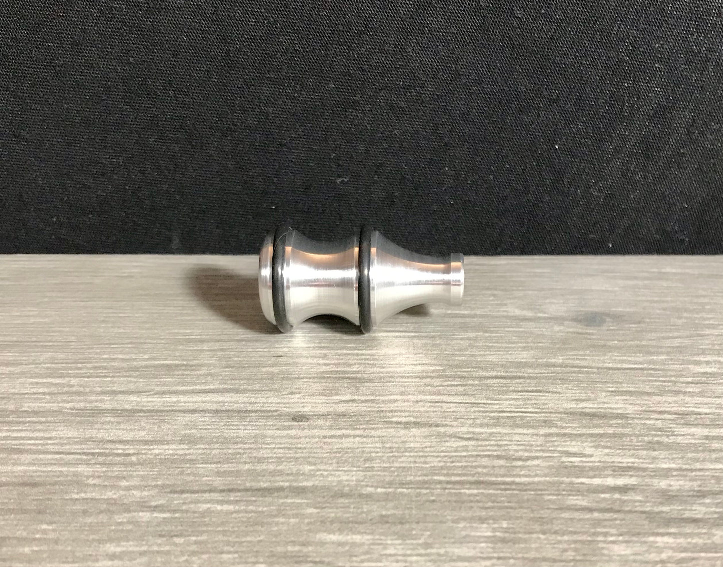 Threaded Bolt Knob, 5/16 X 24, O-ring